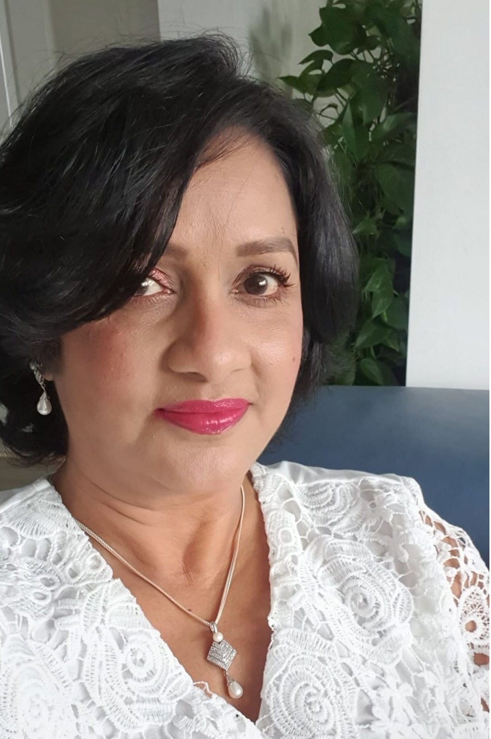 Photo of therapist Nina Guha